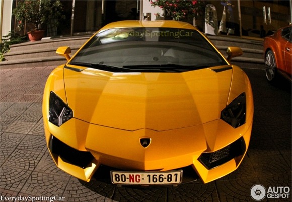 sinh nhật giới trẻ gây sốc 3