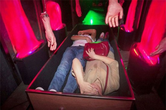 Thượng Hải, hỏa táng, trò chơi, 4D