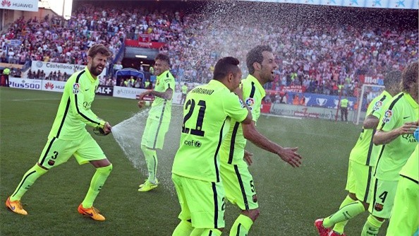 Sao Barca vỡ òa niềm vui trong lần thứ 23 vô địch La Liga