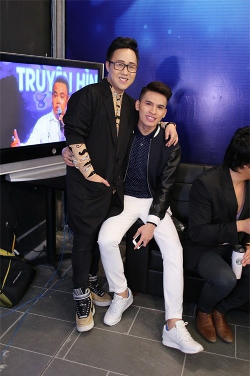 Thu Minh đẹp mũm mĩm bên chồng trước ngày sinh - 11