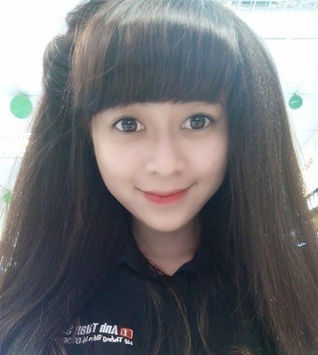 Cô giáo 9X trẻ trung, gần gũi cùng học trò.