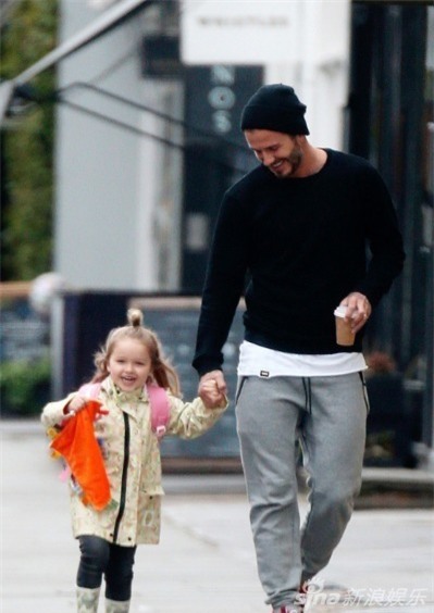 Harper Beckham đáng yêu
