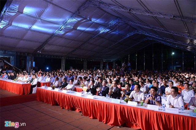 Quế Ngọc Hải đọc lời tuyên thệ trong lễ xuất quân SEA Games