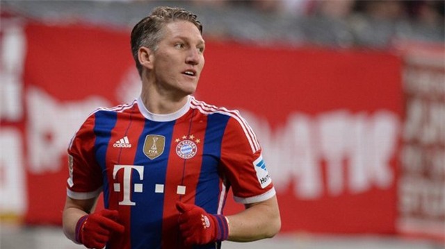 HLV Van Gaal muốn tái ngộ Schweinsteiger trong màu áo M.U