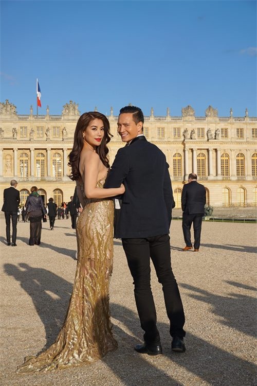 Trương Ngọc Ánh quấn quýt bên Kim Lý tại Pháp - 2