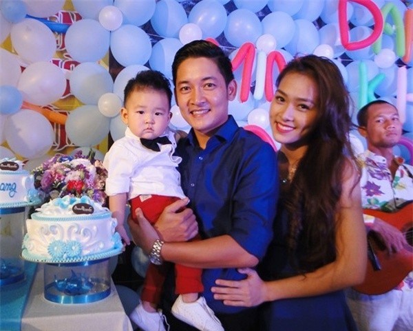 Trước thông tin này, cả hai đều né tránh trả lời. Họ không thừa nhận cũng từ chối việc phủ nhận.