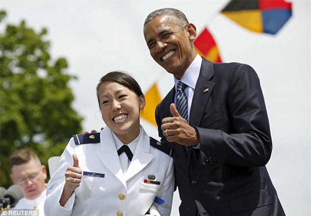 Obama, tạo dáng, điệp viên 007
