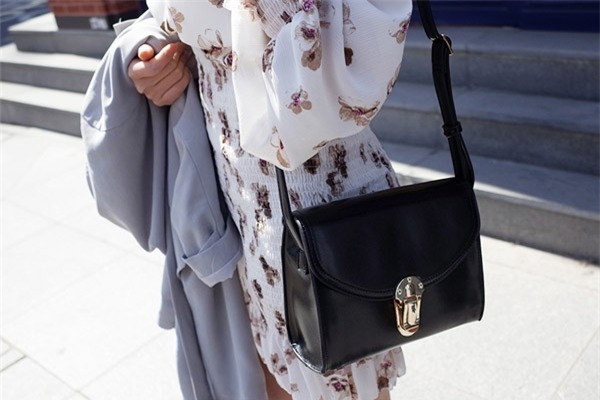 Chọn túi hợp mệnh