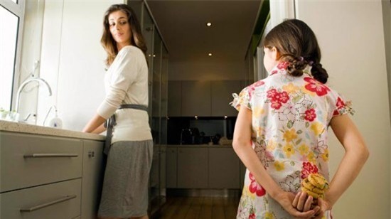 Con nói dối như cuội, bố mẹ phải làm sao?