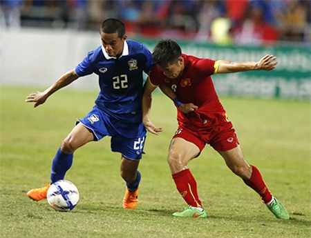 Thẻ đỏ của Minh Châu chưa hẳn là bước ngoặt của trận đấu!