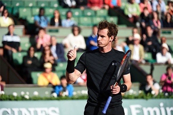 Murray, Sharapova nhẹ nhàng vào vòng 2 Roland Garros