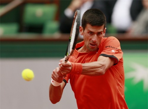 Djokovic vượt qua thử thách mang tên Nieminen