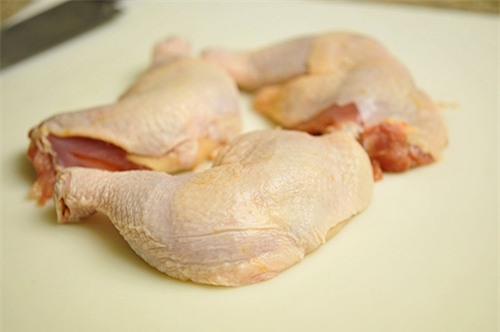 Chiêu nhận biết tôm, bò, gà bơm hoá chất, tránh mua cho con - 7