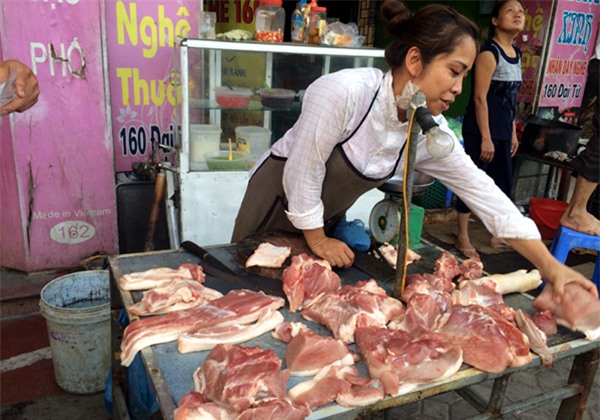 Rau củ, hoa quả, thực phẩm giải nhiệt, giải nhiệt, cua đồng, tăng giá, ế ẩm, nắng nóng, tiểu thương, rau-củ, hoa-quả, giải-nhiệt, thực-phẩm-giải-nhiệt, cua-đồng, tăng-giá, thịt-lợn, ế-ẩm, nắng-nóng, tiểu-thương