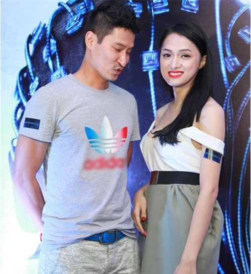 Sao Việt bị nhìn trộm vòng 1 vì ăn vận phóng khoáng - 5