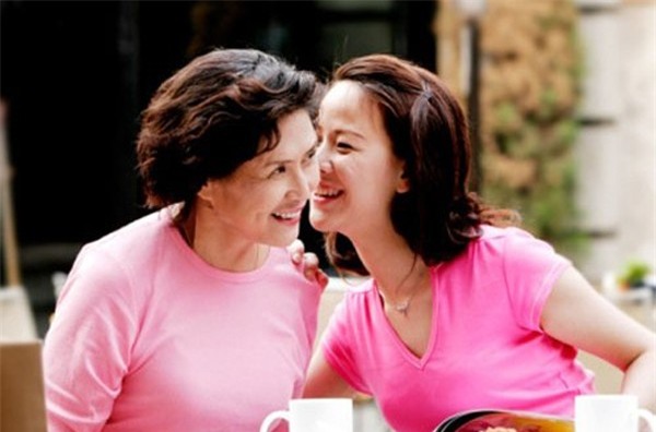 Chết điếng khi nghe lén cuộc hội thoại giữa mẹ chồng và em dâu mới