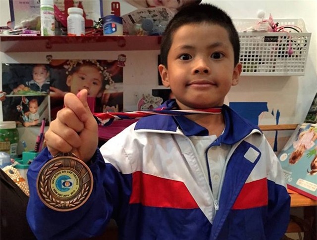 Ảnh đời thường của các bé Bố ơi, mình đi đâu thế?