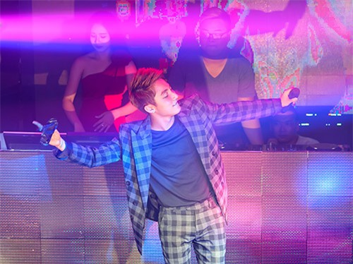 Sơn Tùng M-TP khó xử khi gặp 