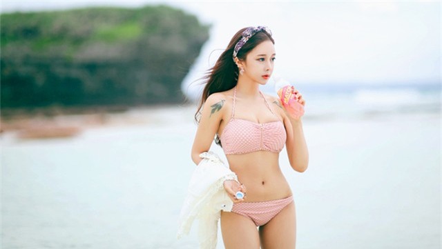 Hot girl dep nhat xu Han khoe than hinh tuyet my voi bikini