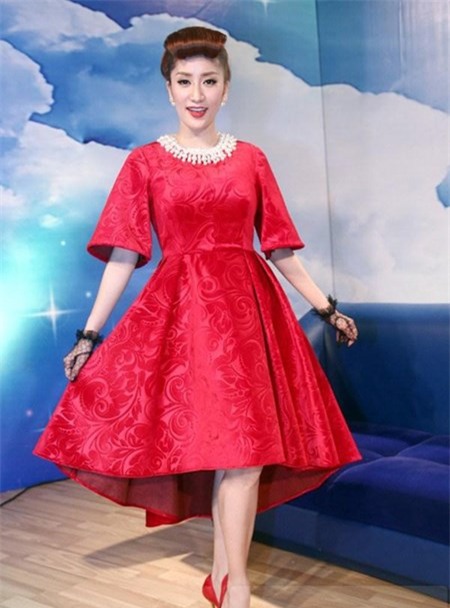 5 nghi van vay muon thiet ke on ao nhat showbiz Viet