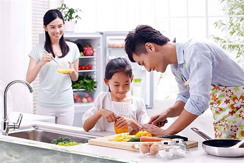 Vợ làm trụ cột trong nhà, vẫn hạnh phúc đó thôi - 3