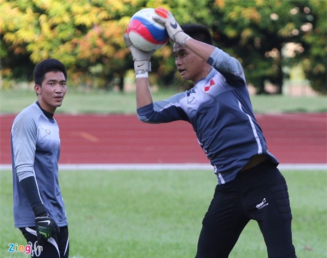 U23 Việt Nam thoải mái vui đùa trong buổi tập thả lỏng