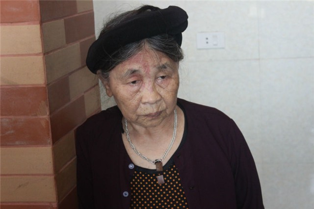 mẹ già, đau xót, kể chuyện, con trai, đạp ngã, Hà Tĩnh