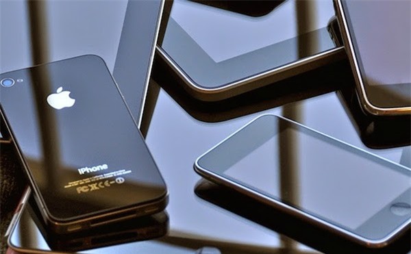 Apple bán ít nhưng thu tiền nhiều tại Việt Nam