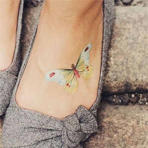 Trào lưu xăm mu bàn chân khiến chị em phát sốt - 8