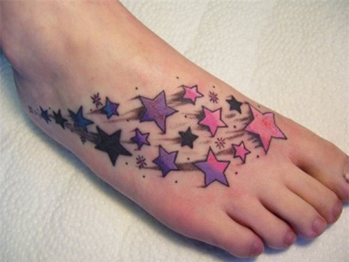 Trào lưu xăm mu bàn chân khiến chị em phát sốt - 1