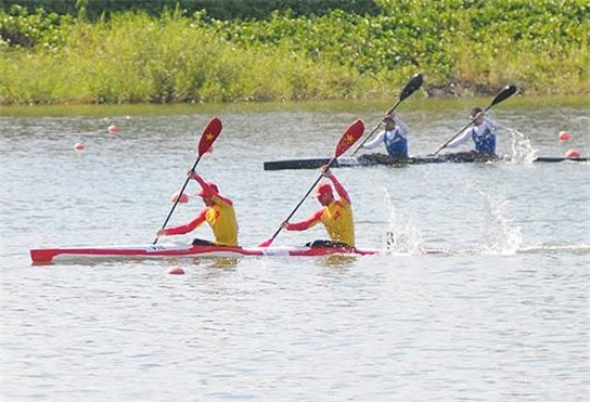 Canoeing đã thi đấu không thành công khi chỉ về đích thứ 5