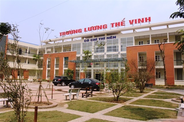 Học sinh làm khó PGS Văn Như Cương vì... quá giỏi