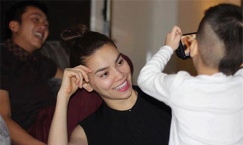 Hà Hồ: Người đàn bà 