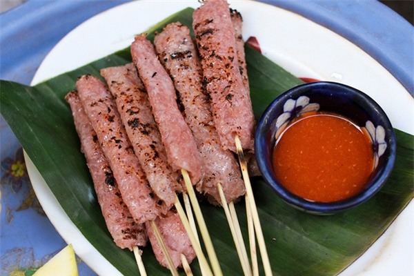 nem chua nướng