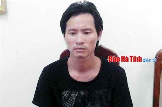 Mâu thuẫn tiền bạc, con dùng gậy đánh cha đến chết - Ảnh 2