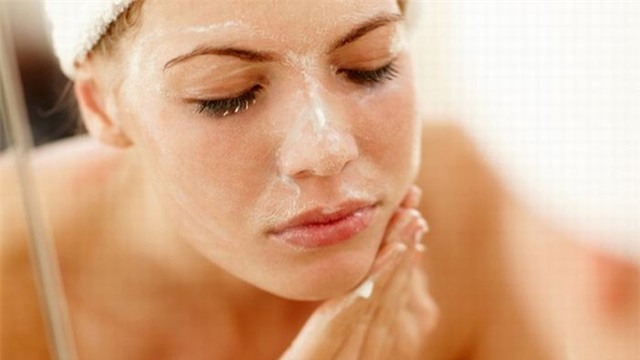 Phương pháp để da không bắt nắng vào ngày hè