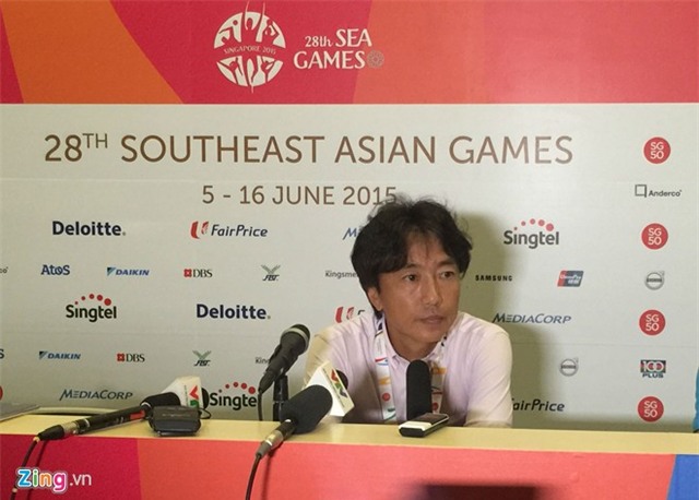 HLV Miura: 'Tôi thất vọng với kết quả nhưng không sốc'