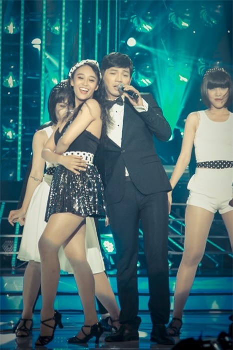 Mai Quốc Việt lựa chọn hướng đi an toàn.