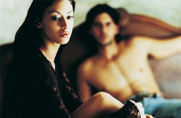 Hối hận vì đã từng đối xử tàn nhẫn với vợ