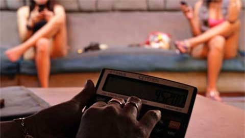 nhà thổ, phục vụ, miễn phí, Áo