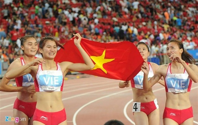 Đội chạy tiếp sức 4x400 m nữ của Việt Nam đã phá kỷ lục tồn tại 24 năm của Thái Lan ở SEA Games.