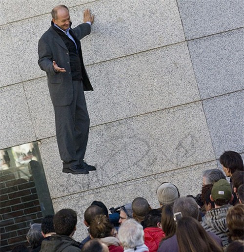 Giải mã thủ thuật đi lơ lửng trên không - 2