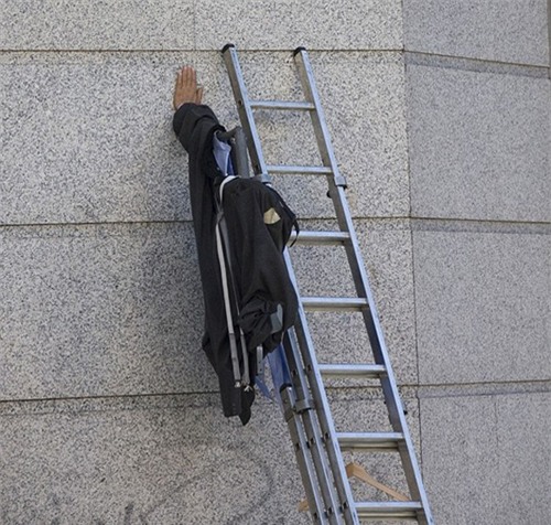 Giải mã thủ thuật đi lơ lửng trên không - 3