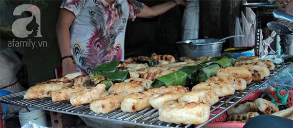 Thơm ngon chuối nếp nướng nổi tiếng Quận 3 2
