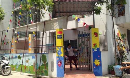 Hà Nội: Rơi ngã ở mầm non Việt Nhật, bé trai hôn mê