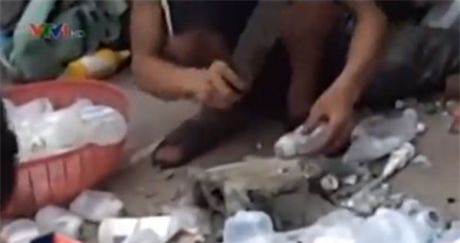 rác thải y tế, bệnh viện, ống tiêm, chai truyền,