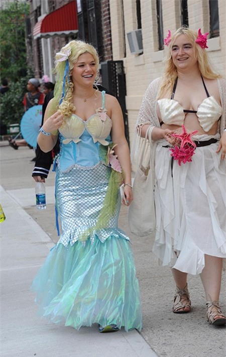 Hang tram “nang tien ca” do bo tren duong pho My