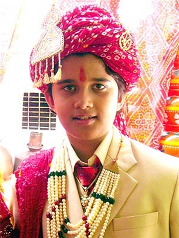 Chồng nhí của 'Cô dâu 8 tuổi' giờ ra sao?