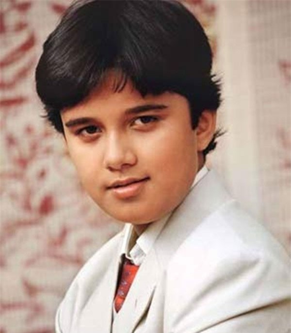 Chồng nhí của 'Cô dâu 8 tuổi' giờ ra sao?