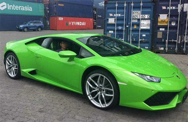 6 siêu xe hot nhất của bạn trai Midu